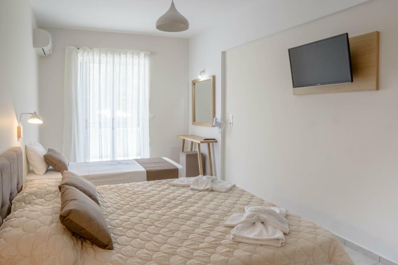 Pinelopi Hotel Platanias Extérieur photo