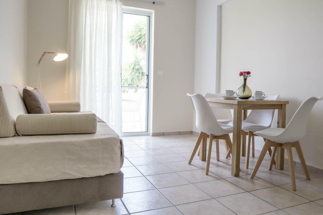 Pinelopi Hotel Platanias Extérieur photo
